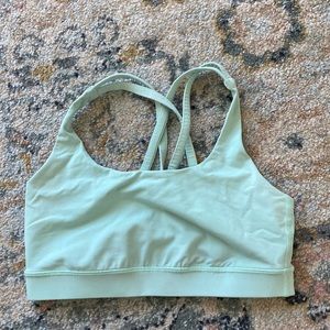Energy bra lululemon size 6- mint